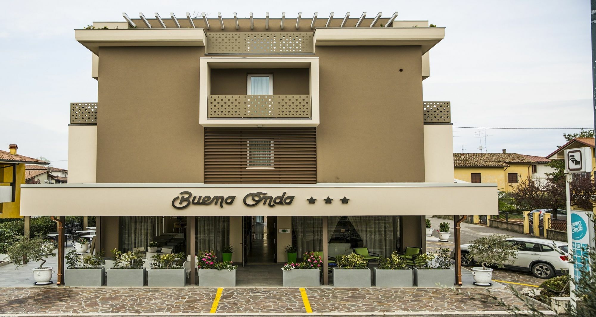 Hotel Buena Onda 페스키에라델가르다 외부 사진